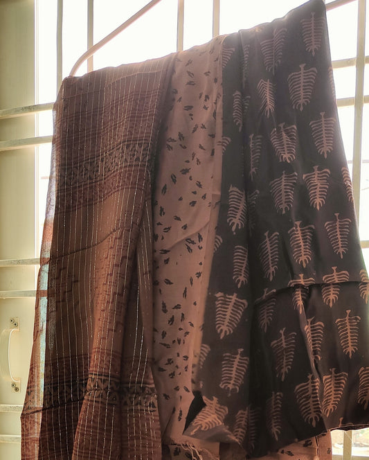 Bag Print suit material with Chiffon Duppatta