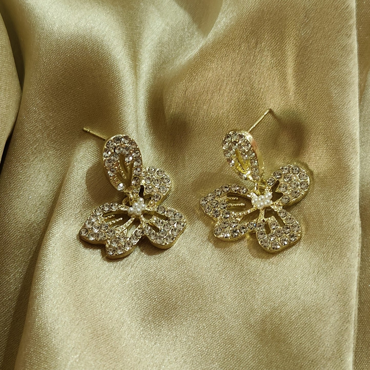 Long Flower Crystal Western Earrings