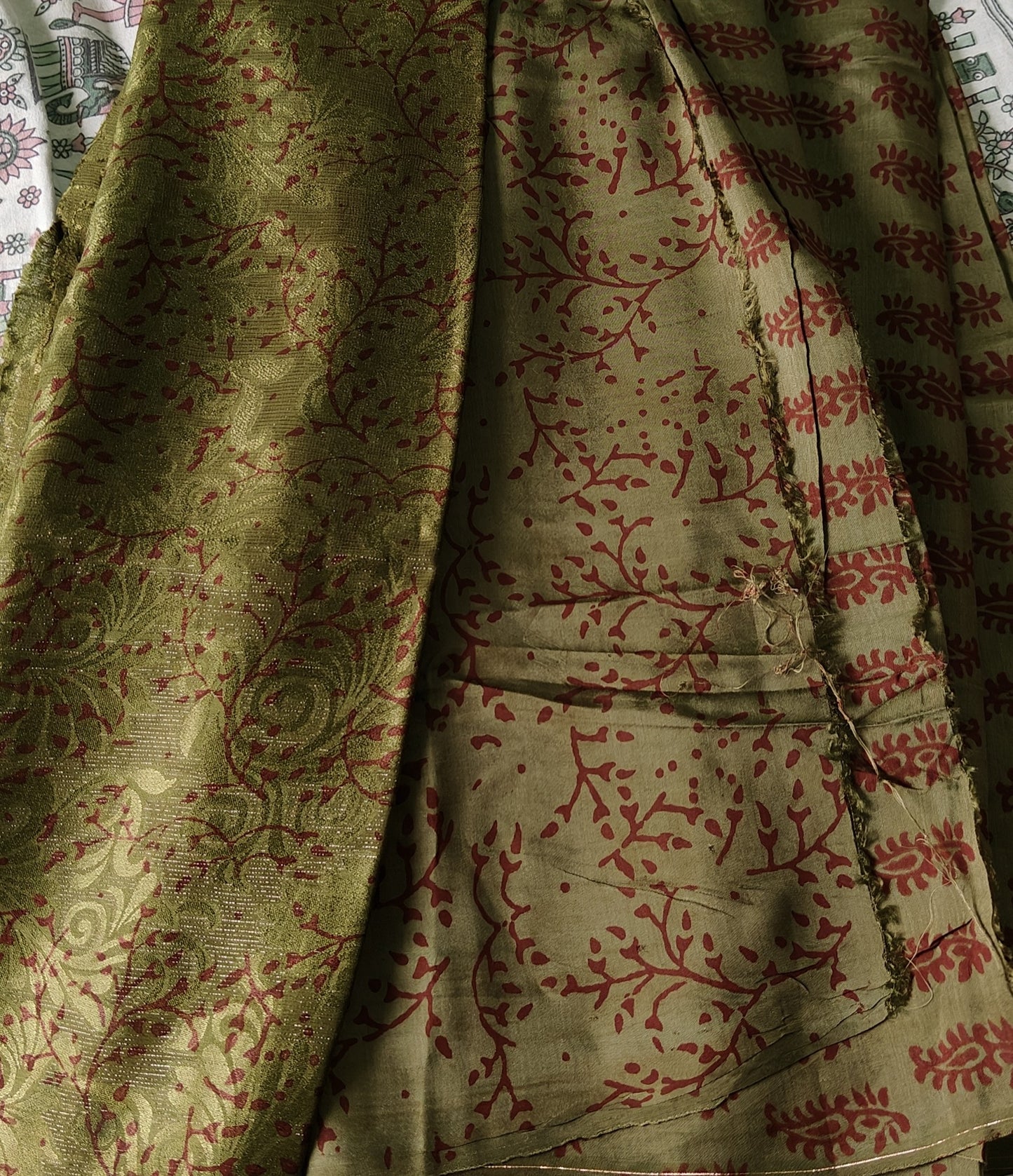 Bag Print Suit material with Chiffon Duppatta (Mehndi Green)