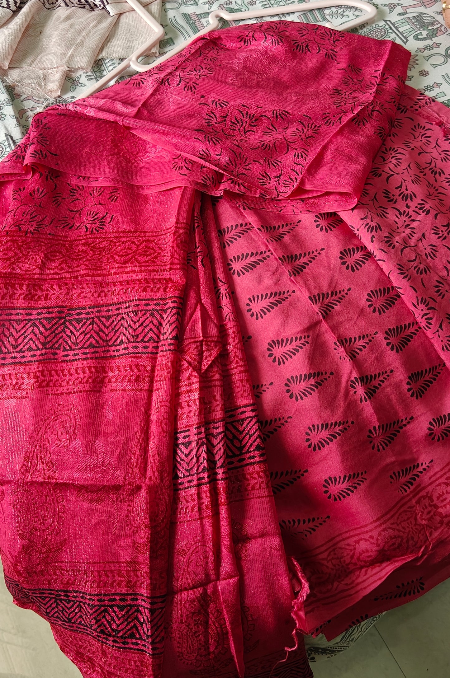 Bag Print Suit material with Chiffon Duppatta (Dark Pink)