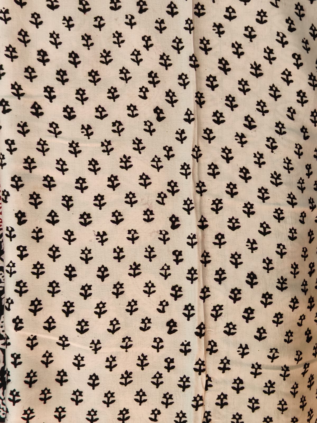 Modal Silk Saree(Black/White)